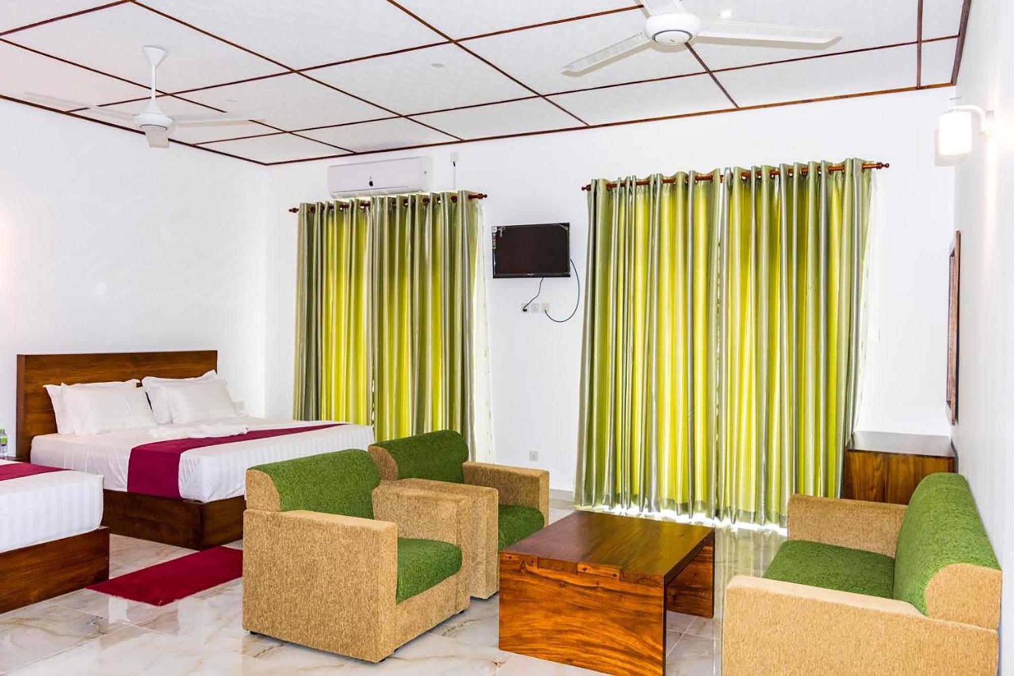 Elephant Eye Hotel Тиссамахарама Экстерьер фото